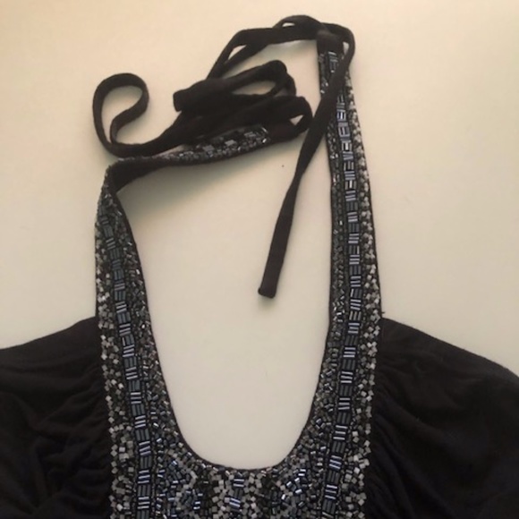 Halter Top - Picture 3 of 3